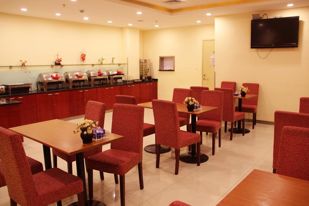 Hanting Hotel Beijing Capital Airport Shunyi Exterior foto
